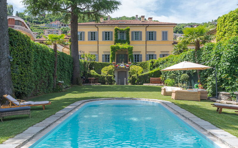 Gallietta | Historic Lakefront Villa in Como
