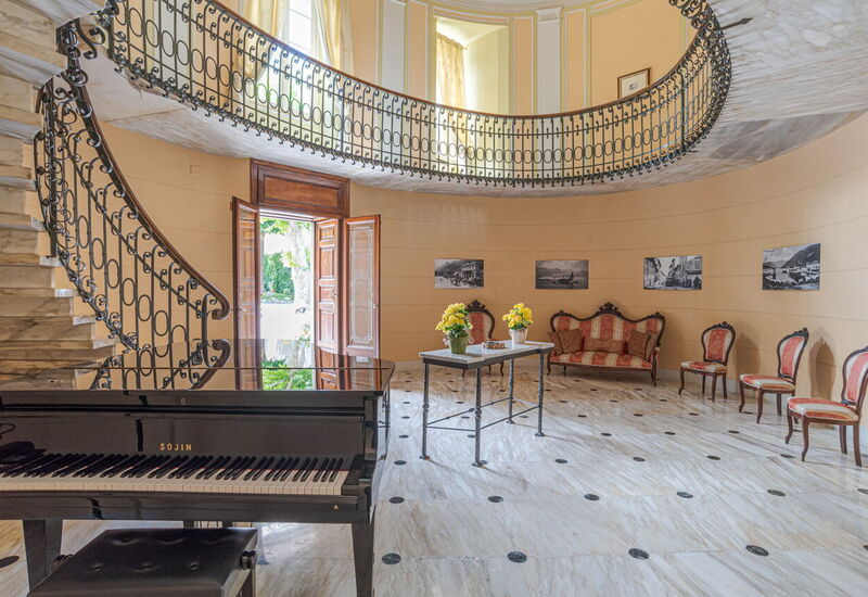 Gallietta | Historic Lakefront Villa in Como