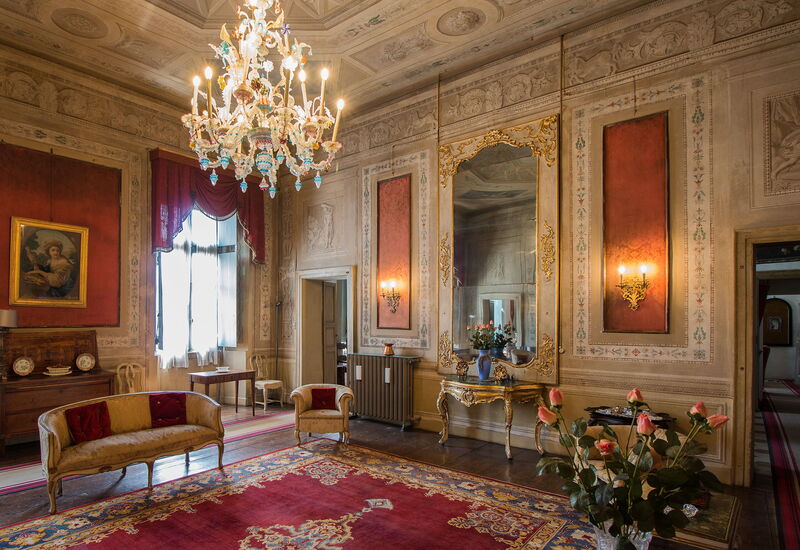 Castiglioni Suites: access to Piano Nobile