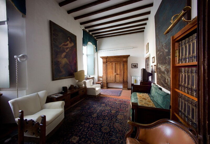 Castiglioni Suites: access to Piano Nobile
