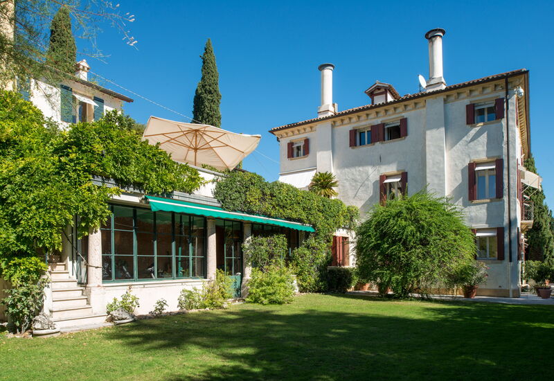 Galero